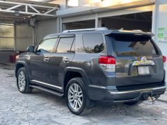 Photo of the vehicle Toyota 4Runner