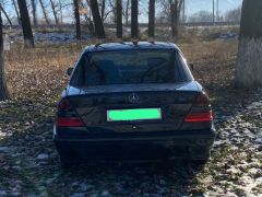 Сүрөт унаа Mercedes-Benz C-Класс