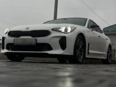 Фото авто Kia Stinger