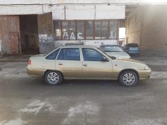 Сүрөт унаа Daewoo Nexia