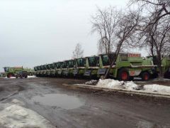 Сүрөт унаа Claas MEGA