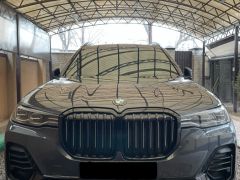 Сүрөт унаа BMW X7