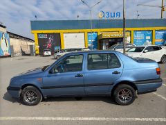 Photo of the vehicle Volkswagen Vento