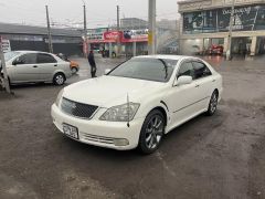 Фото авто Toyota Crown