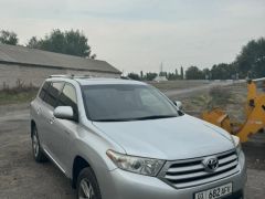 Фото авто Toyota Highlander