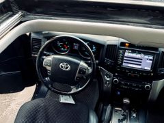 Фото авто Toyota Land Cruiser