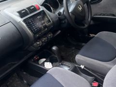 Сүрөт унаа Honda Fit