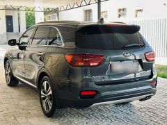 Сүрөт унаа Kia Sorento