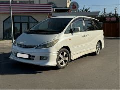 Фото авто Toyota Estima