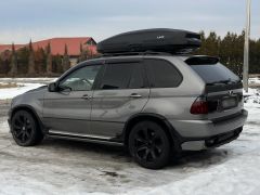 Photo of the vehicle BMW X5