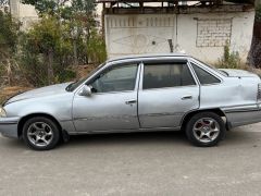 Сүрөт унаа Daewoo Nexia