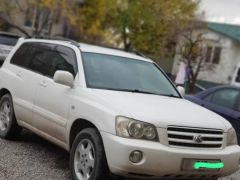 Photo of the vehicle Toyota Kluger