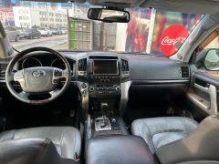 Фото авто Toyota Land Cruiser