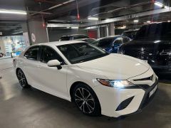 Сүрөт унаа Toyota Camry