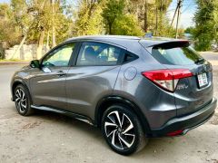 Сүрөт унаа Honda HR-V