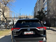 Сүрөт унаа Toyota RAV4