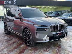 Photo of the vehicle BMW X7