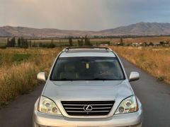 Photo of the vehicle Lexus GX