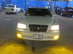 Фото авто Toyota Crown Majesta