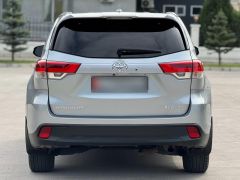 Сүрөт унаа Toyota Highlander