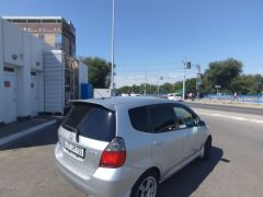 Фото авто Honda Fit