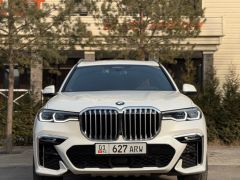 Фото авто BMW X7