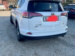 Сүрөт унаа Toyota RAV4