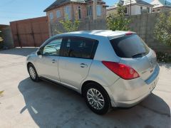 Photo of the vehicle Nissan Tiida