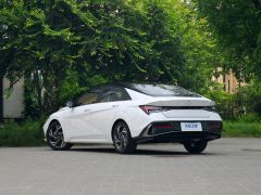 Сүрөт унаа Hyundai Elantra