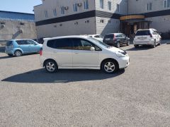 Фото авто Honda Fit