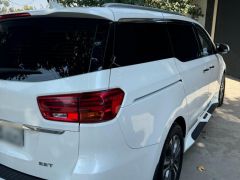 Сүрөт унаа Kia Carnival