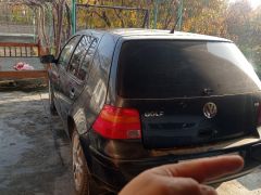 Photo of the vehicle Volkswagen Golf