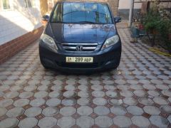 Сүрөт унаа Honda FR-V