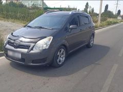 Фото авто Toyota Corolla Verso