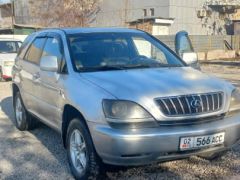 Photo of the vehicle Toyota Harrier