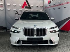 Фото авто BMW X7