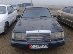 Фото авто Mercedes-Benz W124