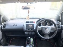 Photo of the vehicle Honda Fit