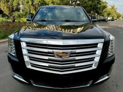 Сүрөт унаа Cadillac Escalade