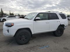 Photo of the vehicle Toyota 4Runner