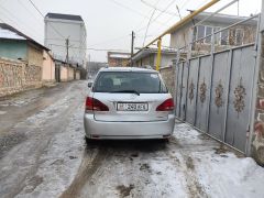 Фото авто Toyota Avensis Verso