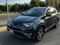 Сүрөт унаа Toyota RAV4