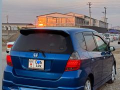 Фото авто Honda Jazz