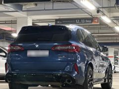 Photo of the vehicle BMW X5