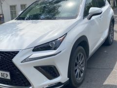 Photo of the vehicle Lexus NX