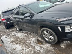 Сүрөт унаа Hyundai Kona