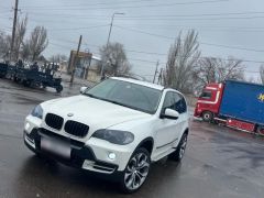 Photo of the vehicle BMW X5