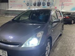 Сүрөт унаа Toyota Wish