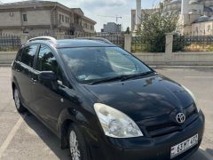 Сүрөт унаа Toyota Corolla Verso