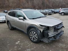 Photo of the vehicle Subaru Outback